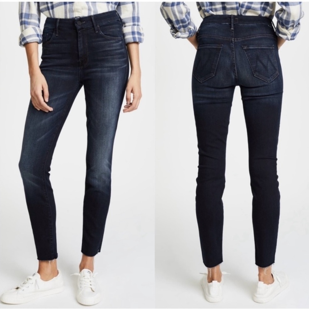MOTHER HW Looker Ankle Fray in Night
Owl High Waisted Jeans  Women’s Size 27